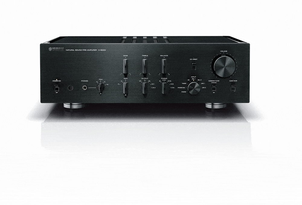 yamaha-pre-amplifier-c-5000-front