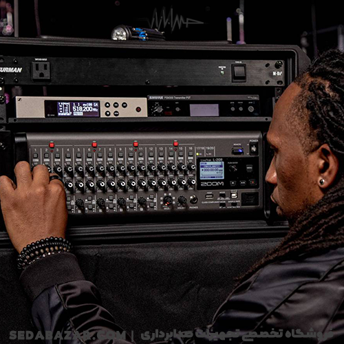 ZOOM-LiveTrak-L-20R