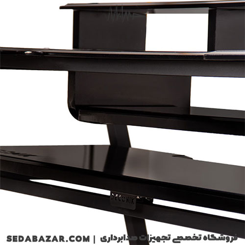 THRONE-PLUS-DESK-05