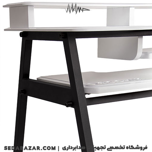 THRONE-PLUS-DESK-32